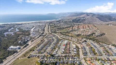 Tiny photo for 657 Vista Pacifica Circle, Pismo Beach, CA 93449 (MLS # SC25166070)