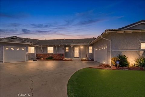 Photo of 11246 Mac St, Garden Grove, CA 92841 (MLS # SW26086152)