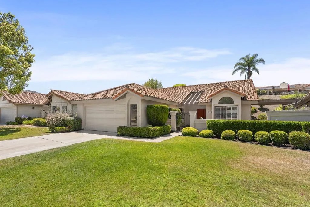 12623 Calle Charmona