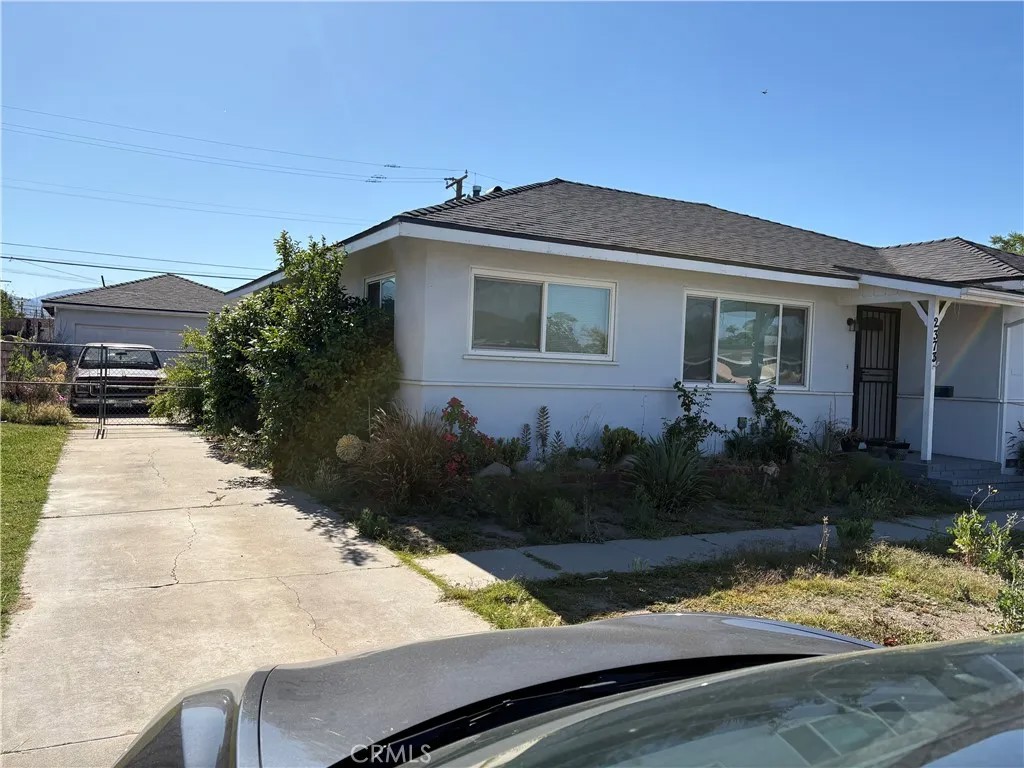 2373 N Alameda