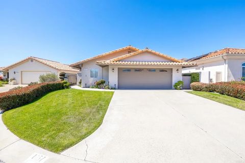 Photo of 1057 Ridge Heights, Fallbrook, CA 92028 (MLS # NDP2509634)