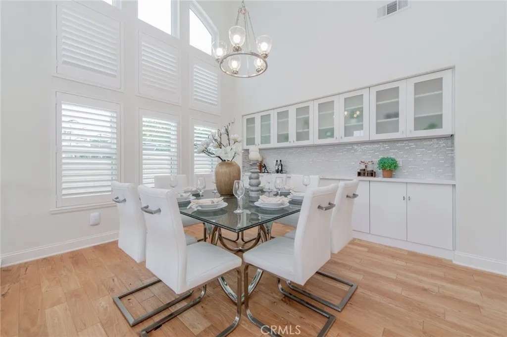 2748 Ashwood Circle