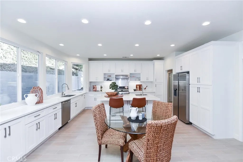 2748 Ashwood Circle