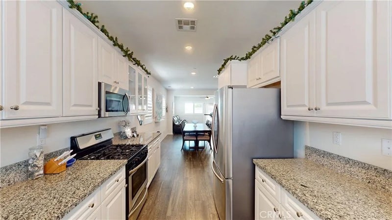 5011 Vanderham Way