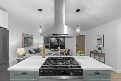 Tiny photo for 893 Galopago Street, Spring Valley, CA 91977 (MLS # PTP2508389)