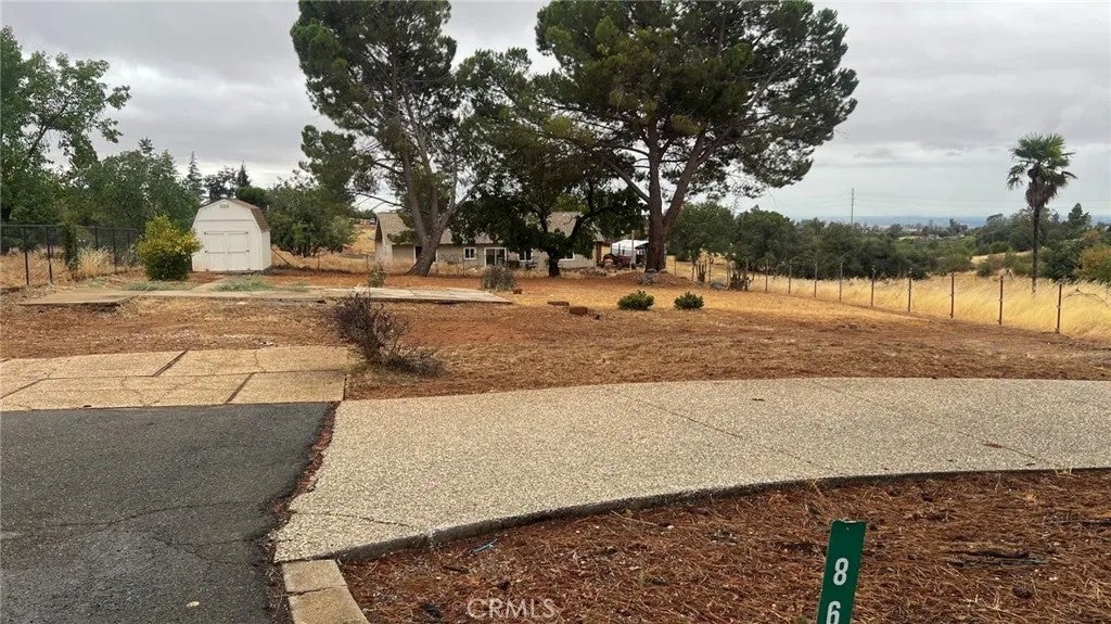 Photo of 86 Grinding Rock RD, Paradise, CA 95969 (MLS # SN26211636)