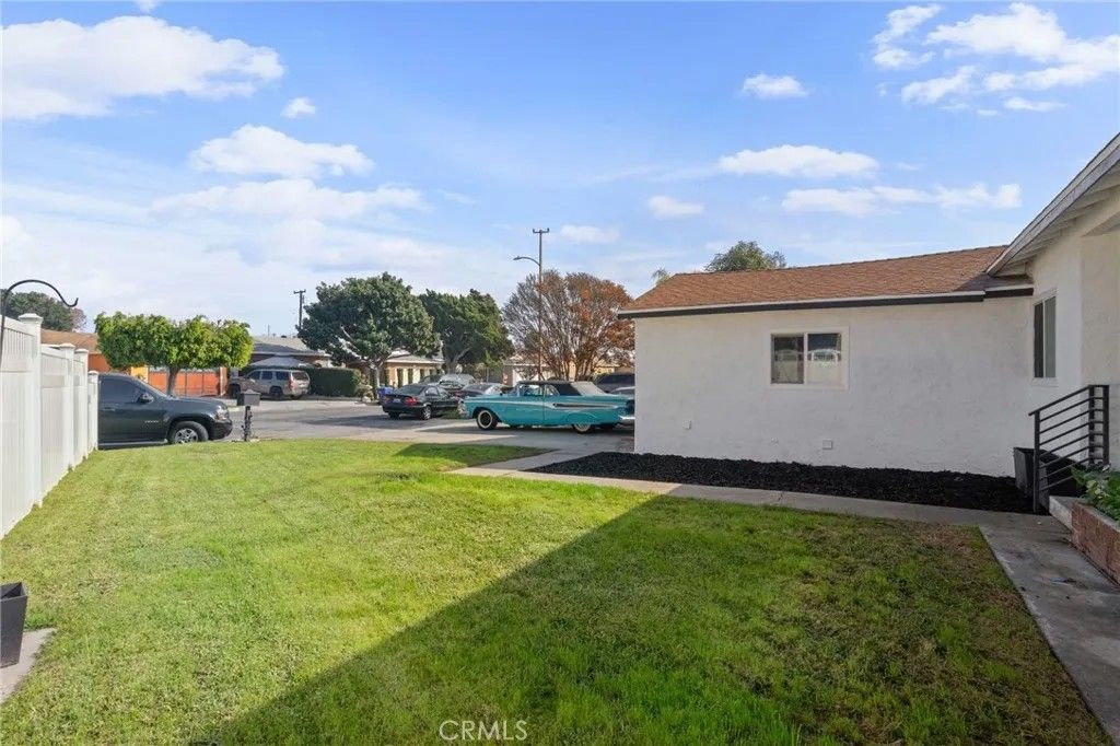 Photo of 13434 Hutchcroft St, La Puente, CA 91746 (MLS # SB25278738)