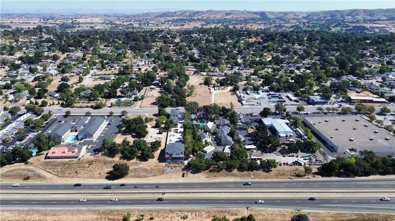 3755 El Camino Real