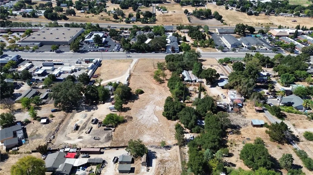 3755 El Camino Real
