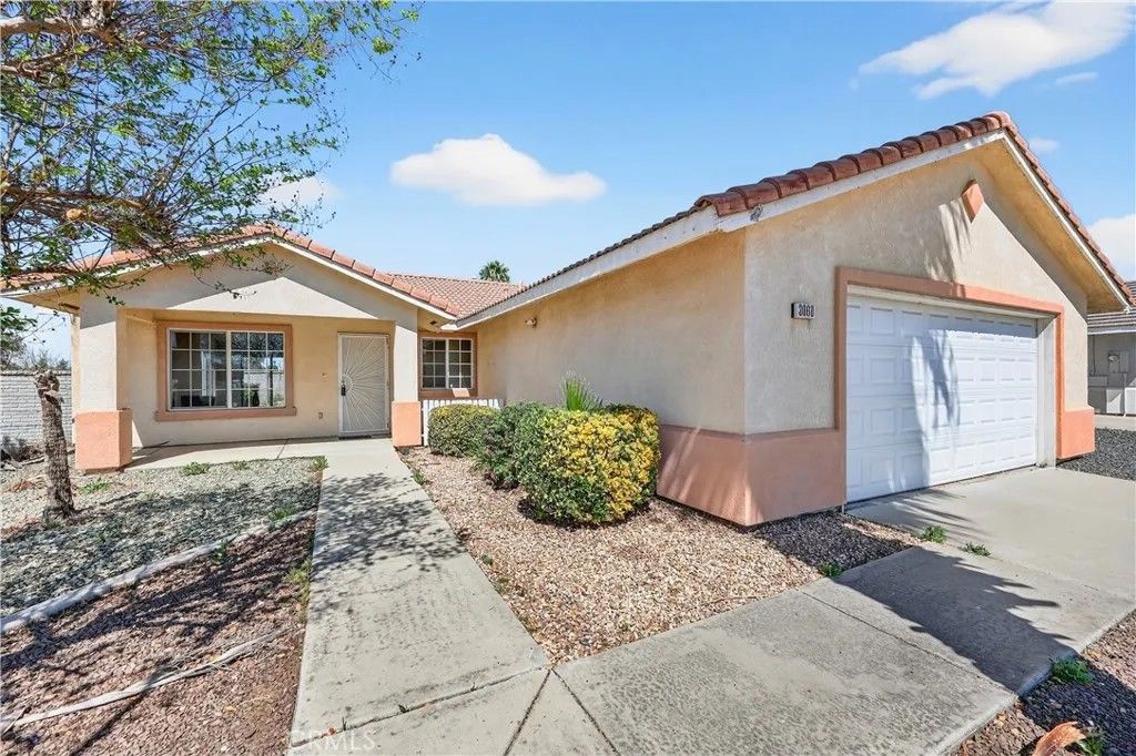 Photo of 3060 Linder St, Hemet, CA 92545 (MLS # RS26046662)