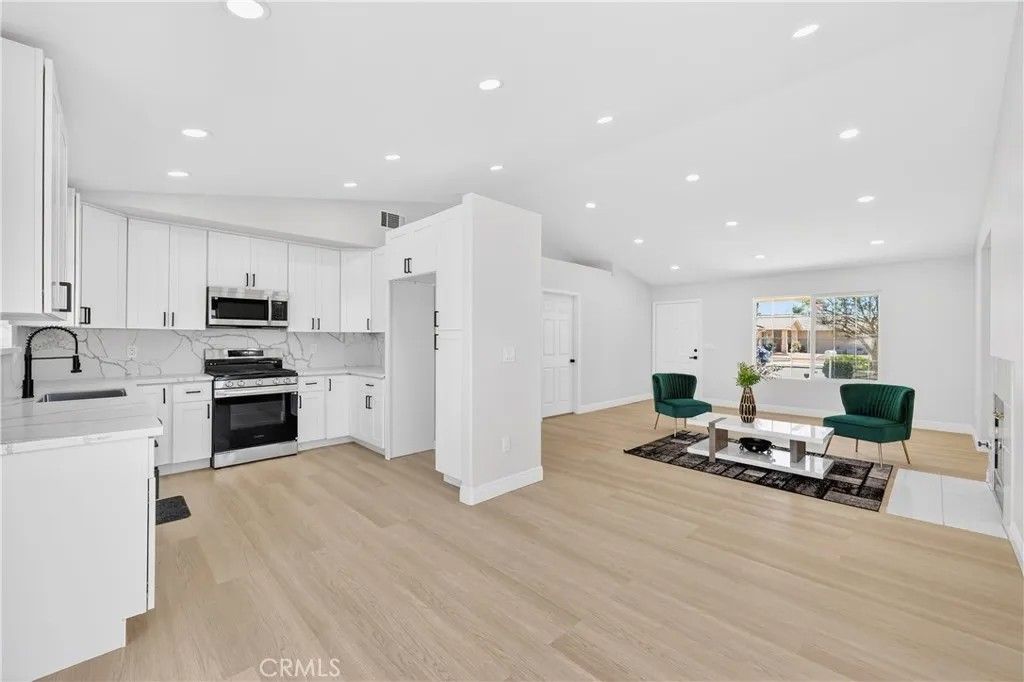 Photo of 3060 Linder St, Hemet, CA 92545 (MLS # RS26046662)