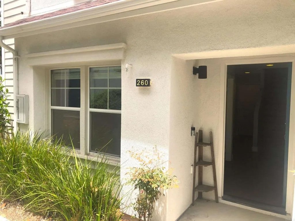 Photo of 820 Harbor Cliff Way #260, Oceanside, CA 92054 (MLS # NDP2605915)