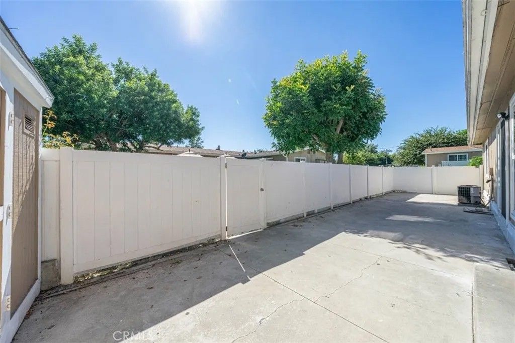 Photo of 25792 Via Lomas #77, Laguna Hills, CA 92653 (MLS # OC26072400)
