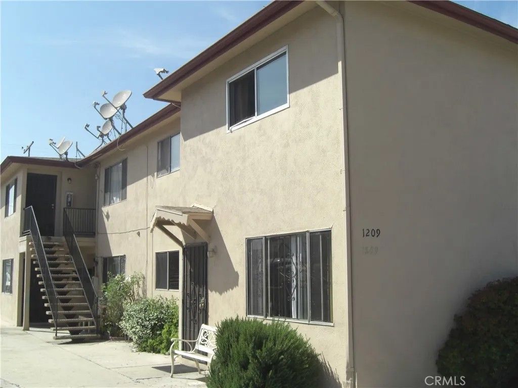 Photo of 1209 N Wilmington Blvd, Wilmington, CA 90744 (MLS # SB26079580)
