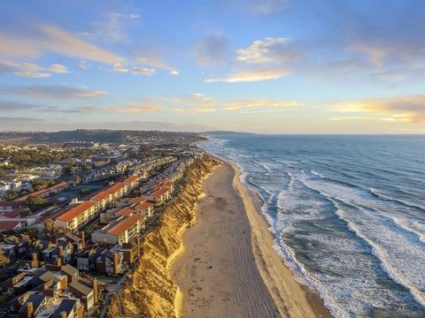 Photo of 429 S Sierra Ave #324, Solana Beach, CA 92075 (MLS # 250040899)