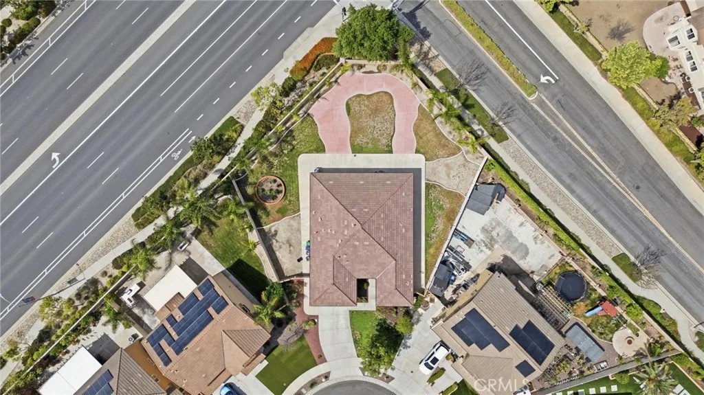 6815 Riverglen Court