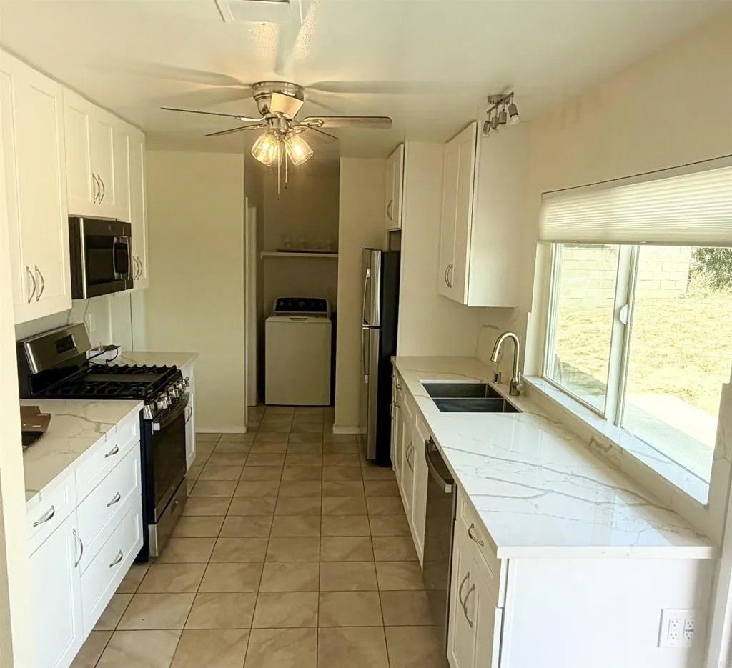 Photo of 6393 Viewpoint Court, San Diego, CA 92139 (MLS # NDP2604234)
