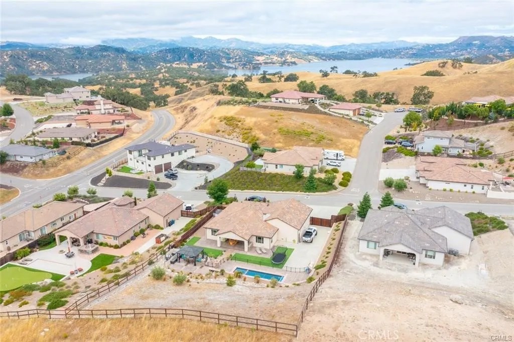 3555 Timberline