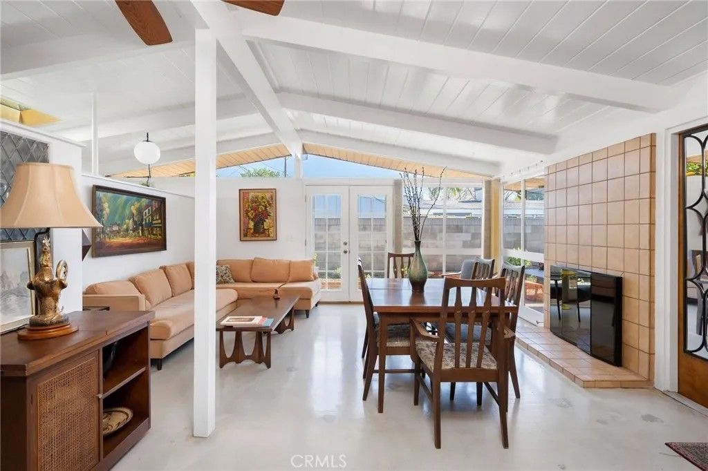 Photo of 7147 E Metz Street, Long Beach, CA 90808 (MLS # PW26006957)