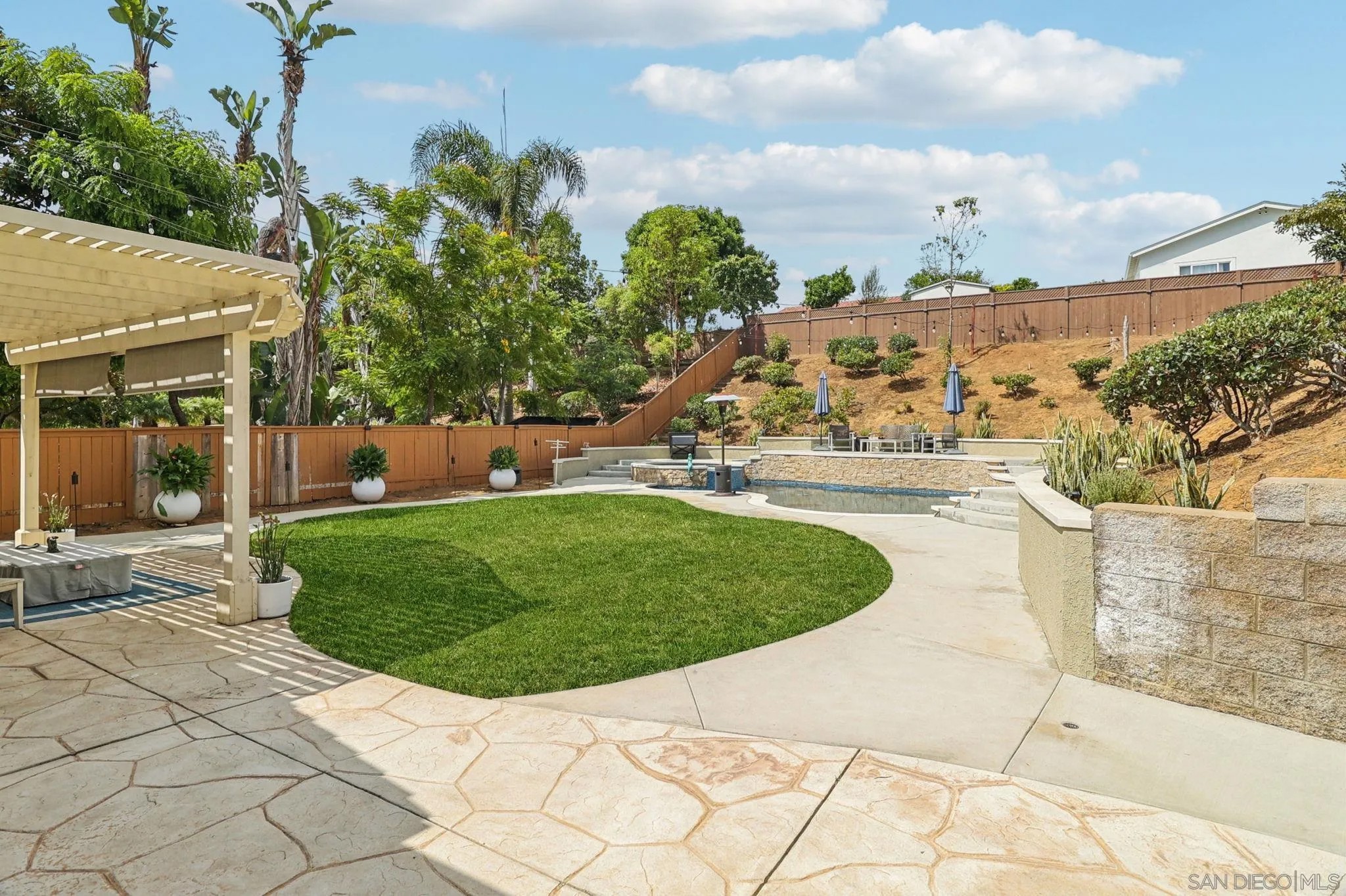 1648 Brady Cir