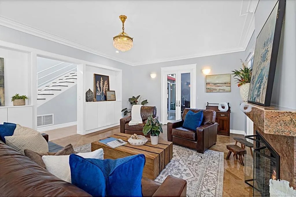 1725 Monterey Avenue