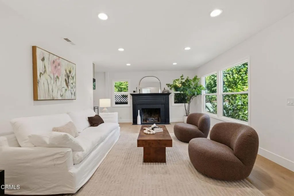 2805 E Del Mar Boulevard