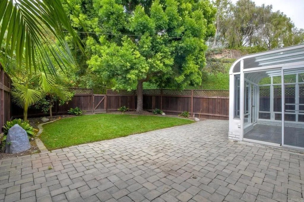 Photo of 509 Turfwood Ln, Solana Beach, CA 92075 (MLS # 250042744)