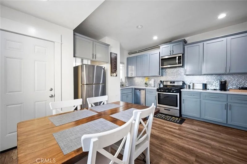 2970 W 11th