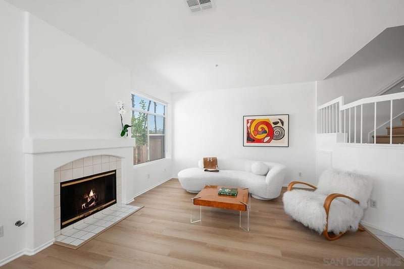 11382 Via Rancho San Diego D