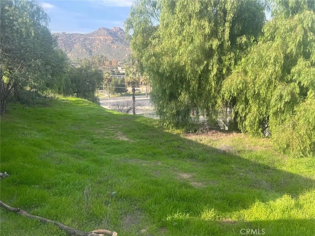 Photo of 4382 Alta Vista, Riverside, CA 92506 (MLS # OC25267643)