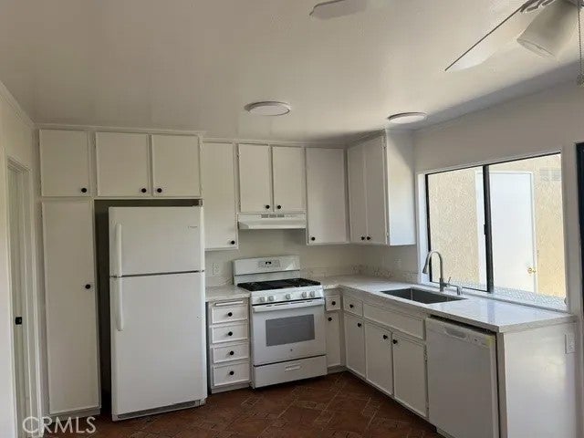 31 Meadowgrass