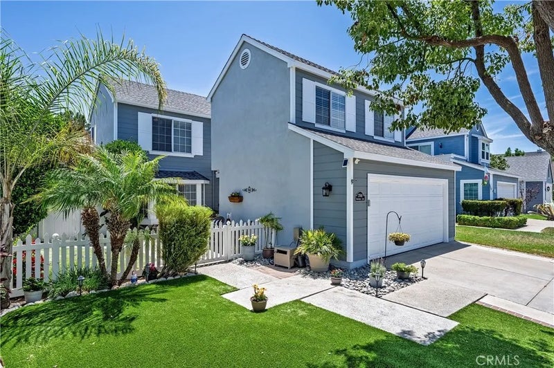 27616 Sweetbrier