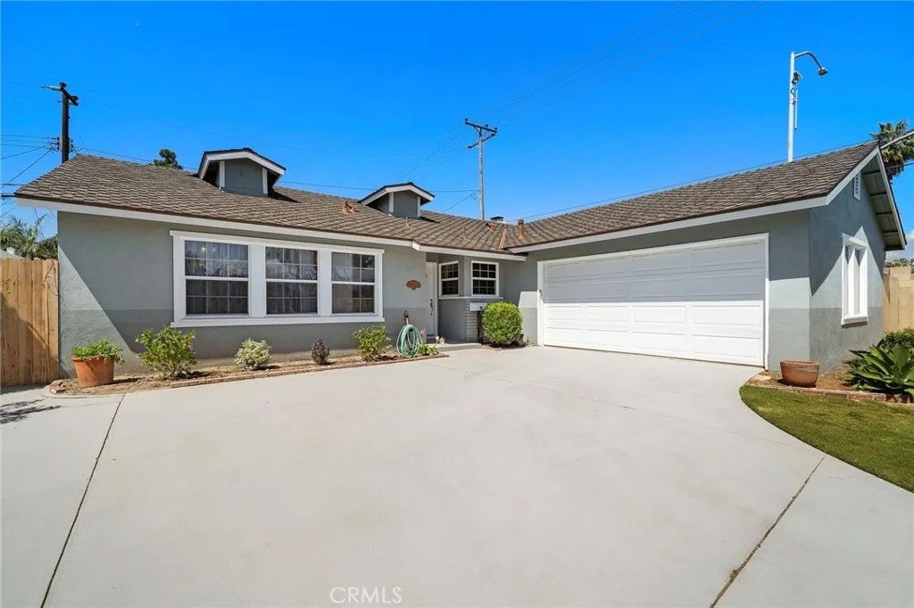15001 Sussex Circle