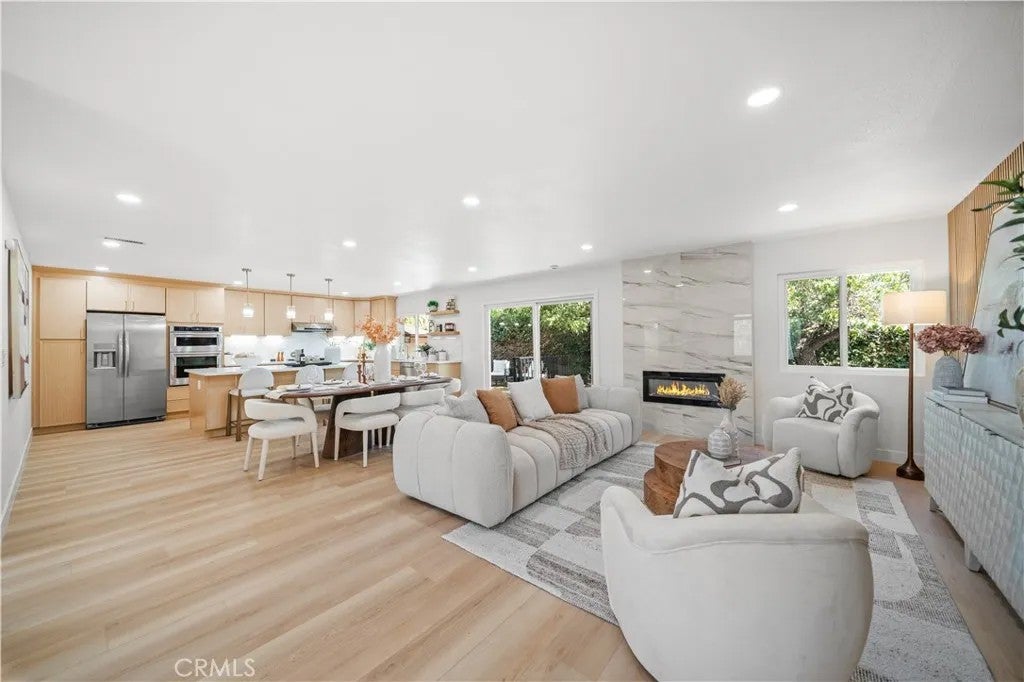 101 W Madison Avenue