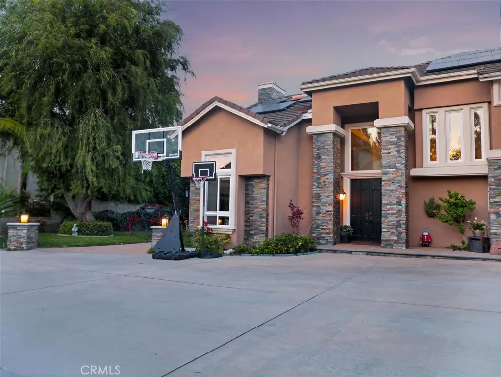 27020 Daisy Circle