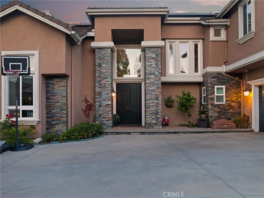 27020 Daisy Circle