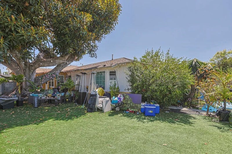 6158 Cahuenga