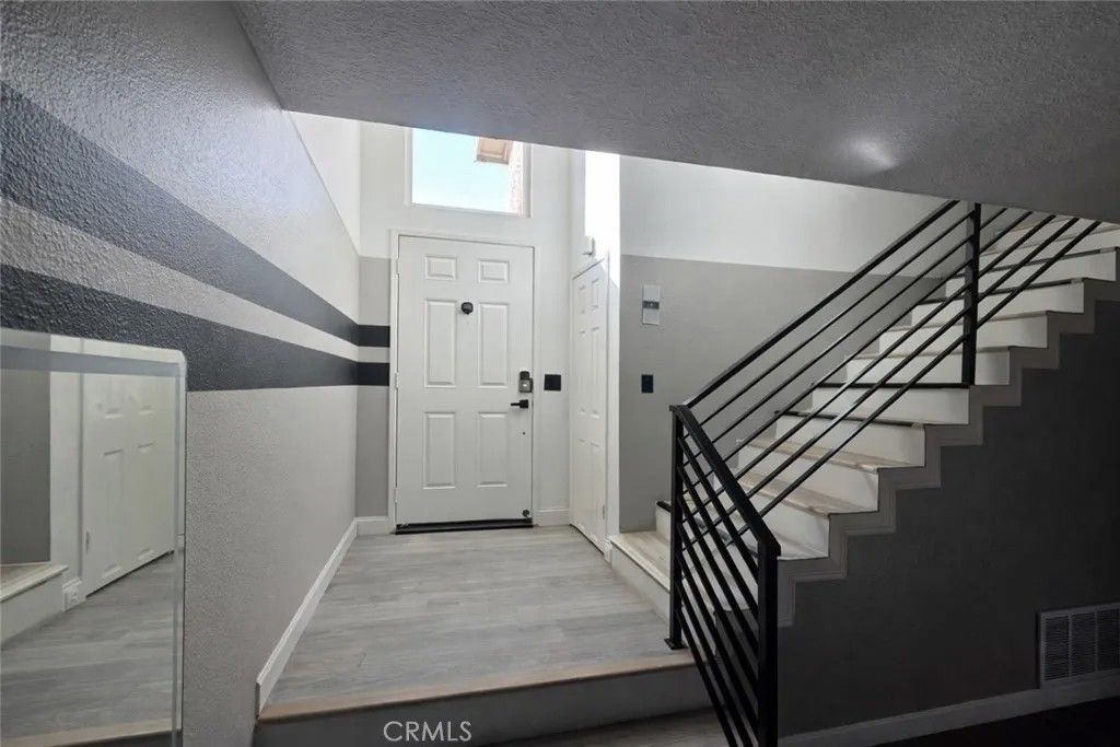 Photo of 44557 La Paz Rd, Temecula, CA 92592 (MLS # SW26072964)