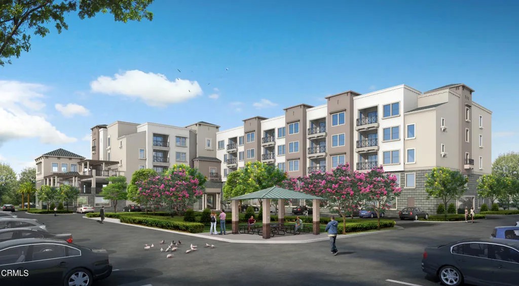 890 S Magnolia