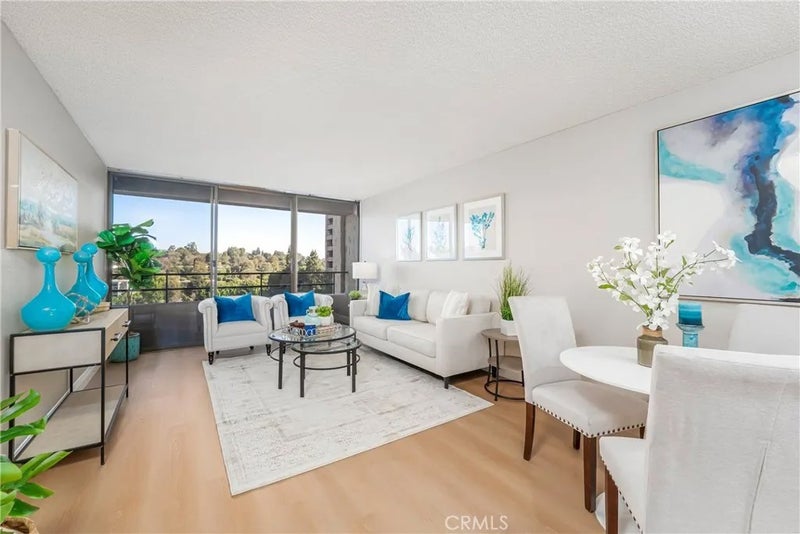 24055 Paseo Del Lago 608
