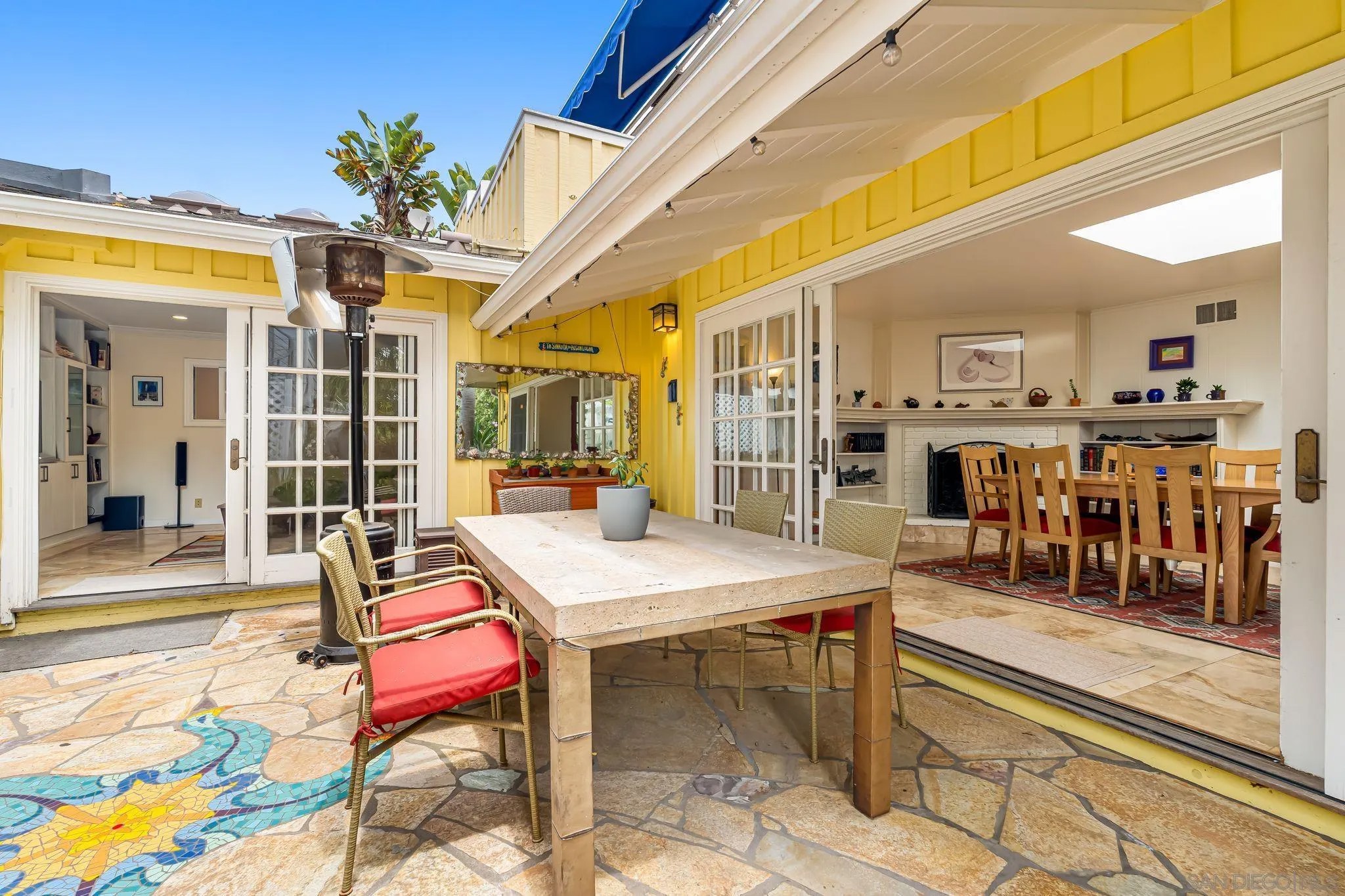 619 Bonair Way