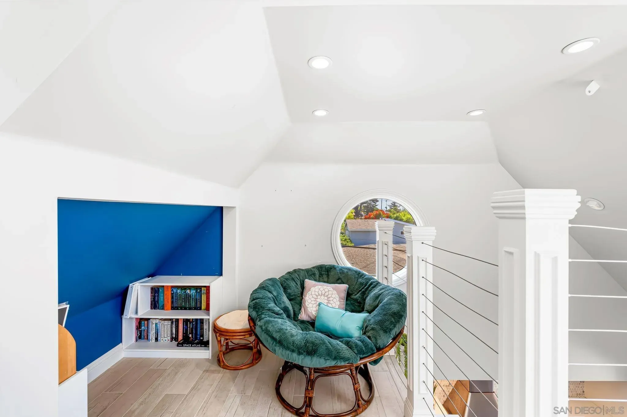 La Jolla, California 92037, United States, 4 Bedrooms Bedrooms, ,3 BathroomsBathrooms,Residential,Active,175698