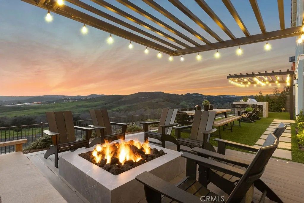 Photo of 663 Longhorn Way, Rancho Mission Viejo, CA 92694 (MLS # OC26025287)