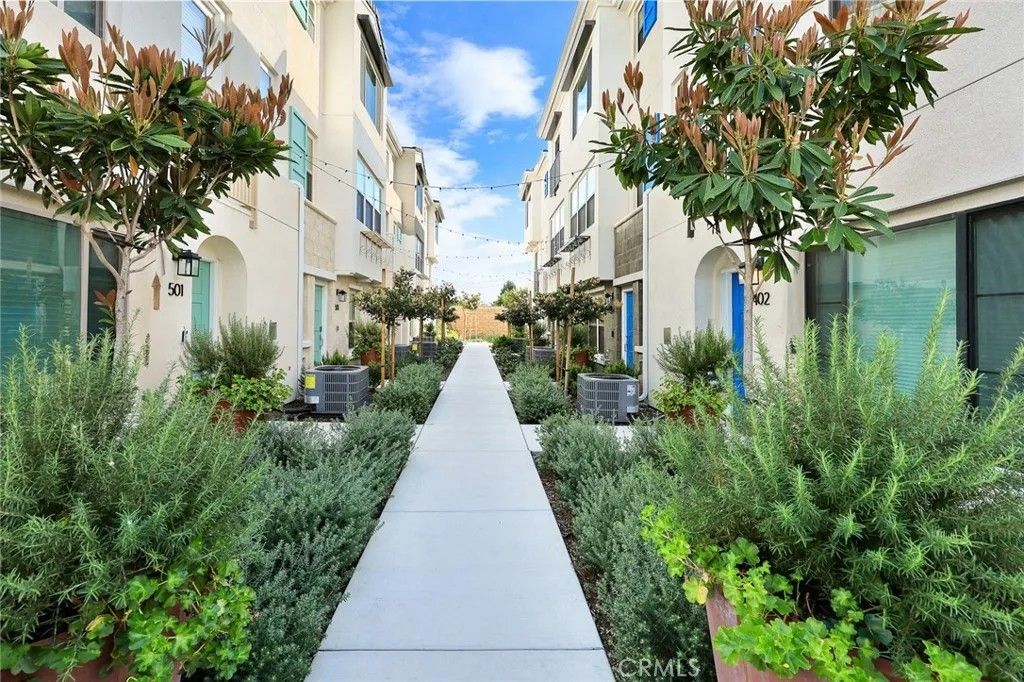 Photo of 507 S Andrew Lane, La Habra, CA 90631 (MLS # CV26097702)
