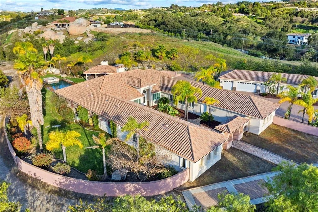 39780 Cushman Cir