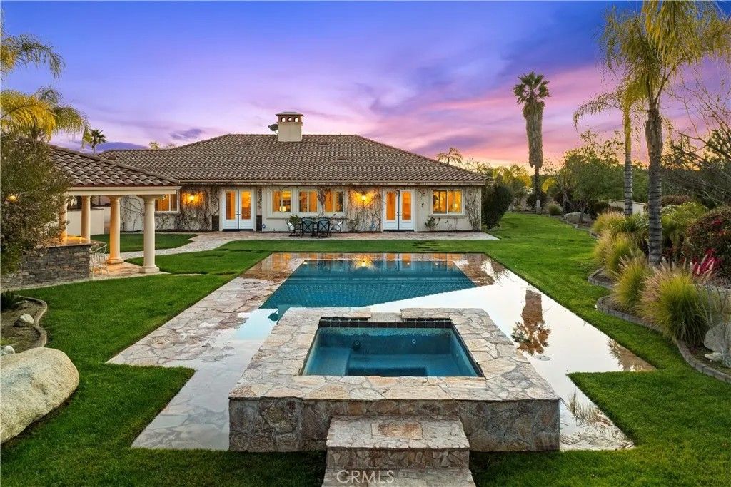 Photo of 39780 Cushman Cir, Temecula, CA 92592 (MLS # SW26043625)