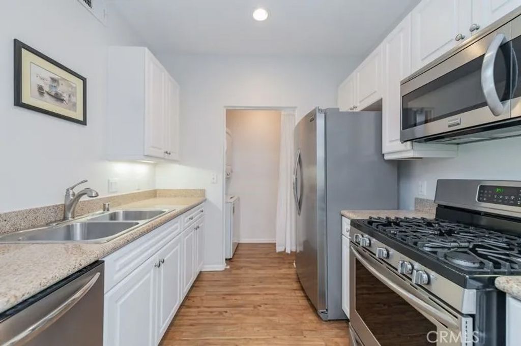 Photo of 2224 Watermarke Place, Irvine, CA 92612 (MLS # TR26089513)