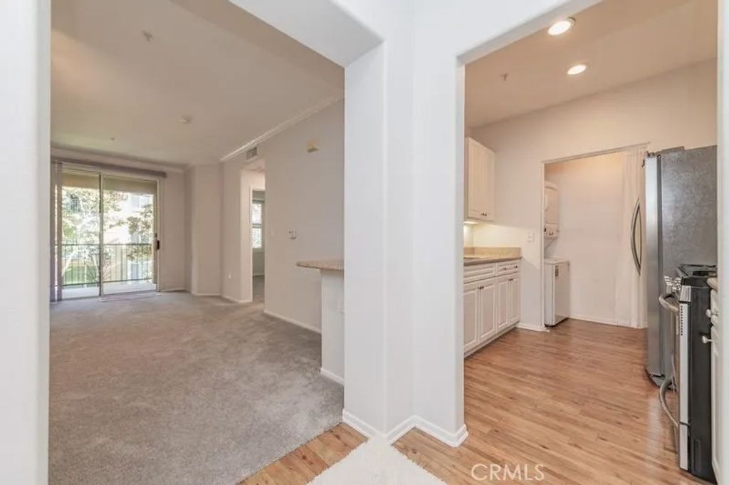 Photo of 2224 Watermarke Place, Irvine, CA 92612 (MLS # TR26089513)