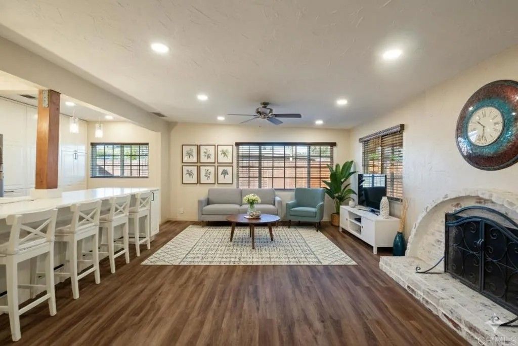 Photo of 1186 E Lexington Avenue, El Cajon, CA 92019 (MLS # NDP2510655)