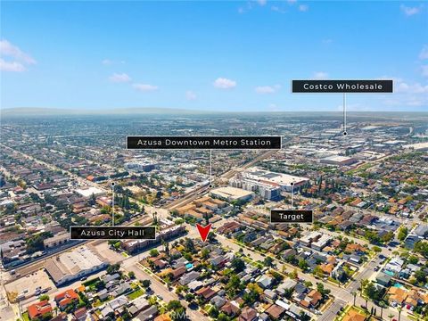 Tiny photo for 904 N Dalton Avenue, Azusa, CA 91702 (MLS # WS25228318)